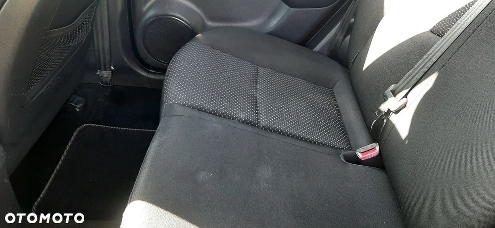 Hyundai i30 1.4 Edition 20 - 22