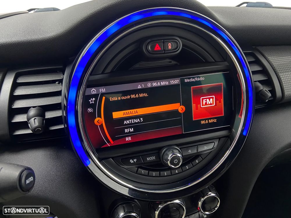 MINI Cabrio Cooper Auto - 22