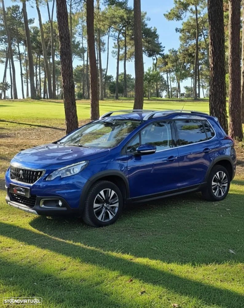 Peugeot 2008 1.2 PureTech Allure EAT6 - 3