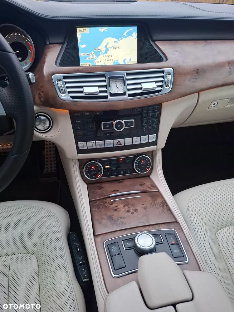 Mercedes-Benz CLS 350 CDI DPF 4Matic BlueEFFICIENCY 7G-TRONIC - 11