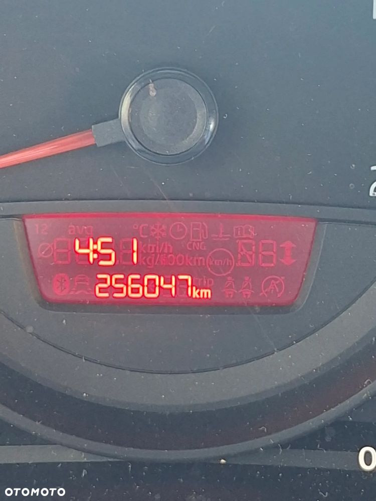 Volkswagen up! - 10