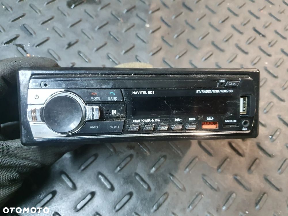 Navitel RD3 radio samochodowe AUX MP3 USB Bluetooth  multi-color - 1