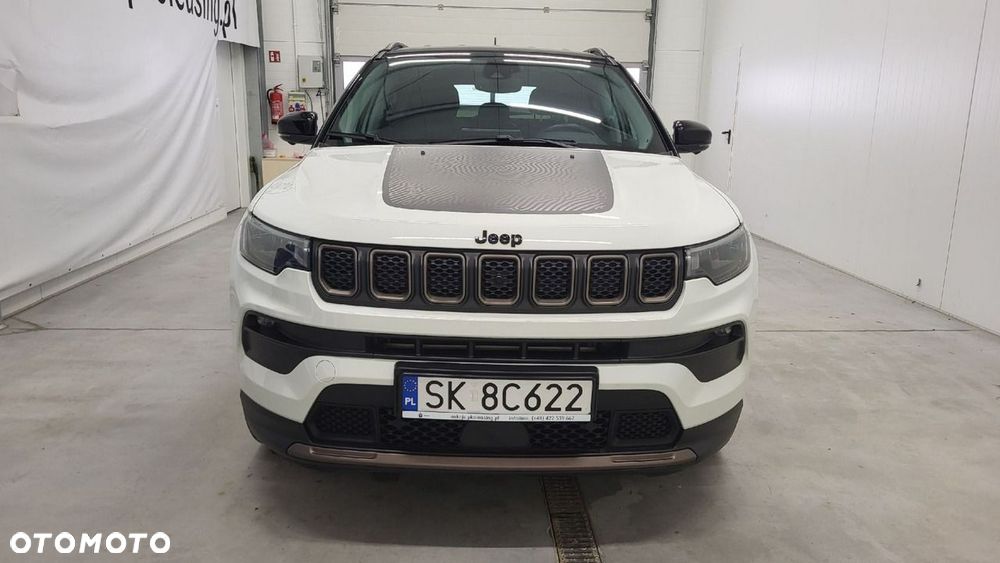 Jeep Compass - 2