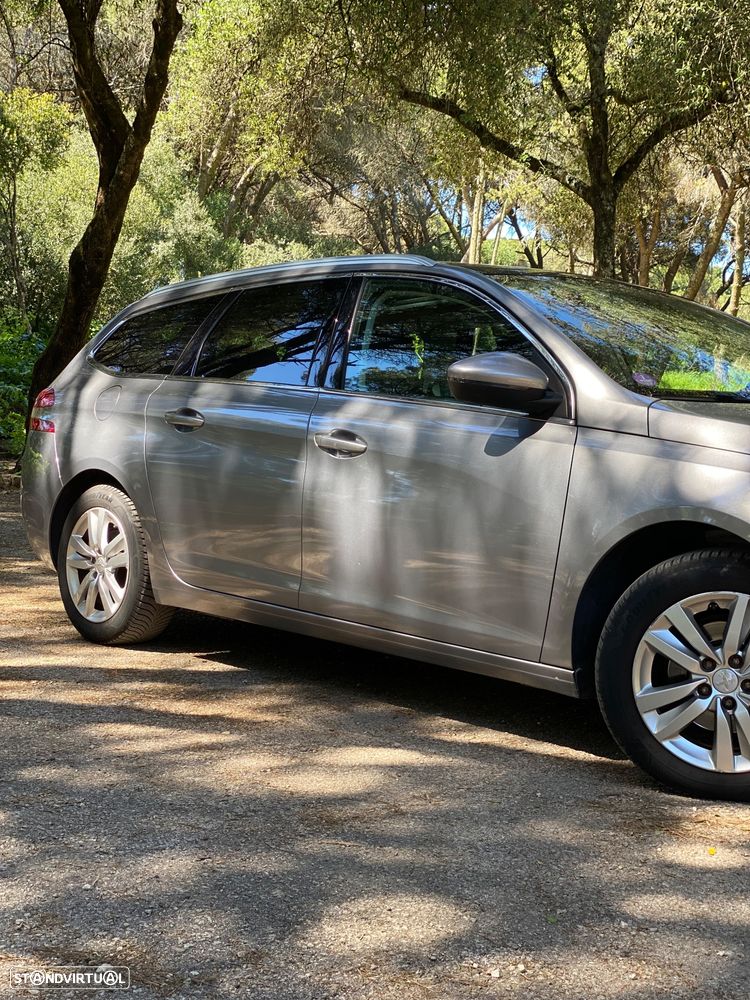 Peugeot 308 1.2 PureTech Active J17 - 16