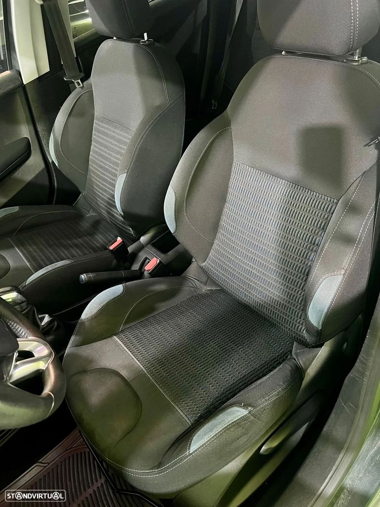 Peugeot 208 1.2 VTi Allure - 15