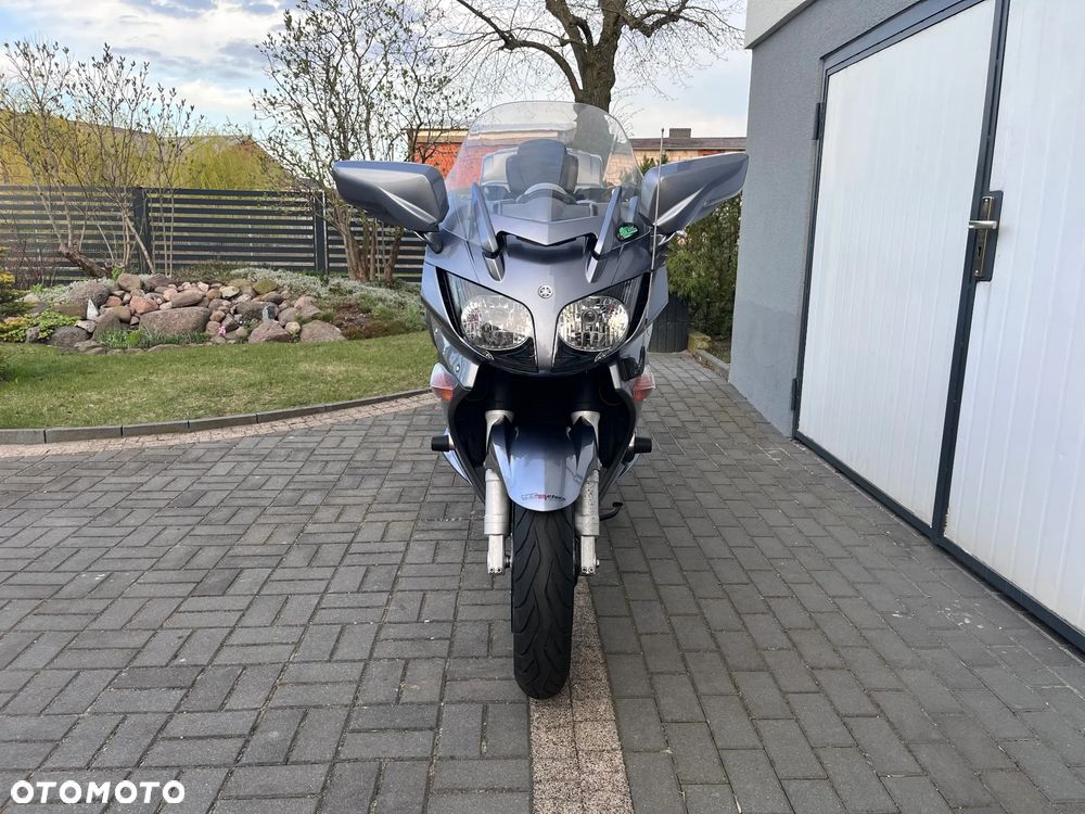 Yamaha FJR - 20