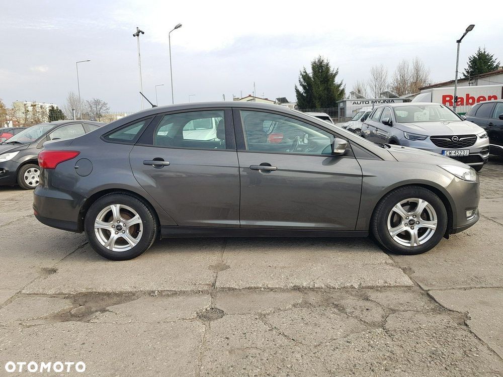 Ford Focus - 4