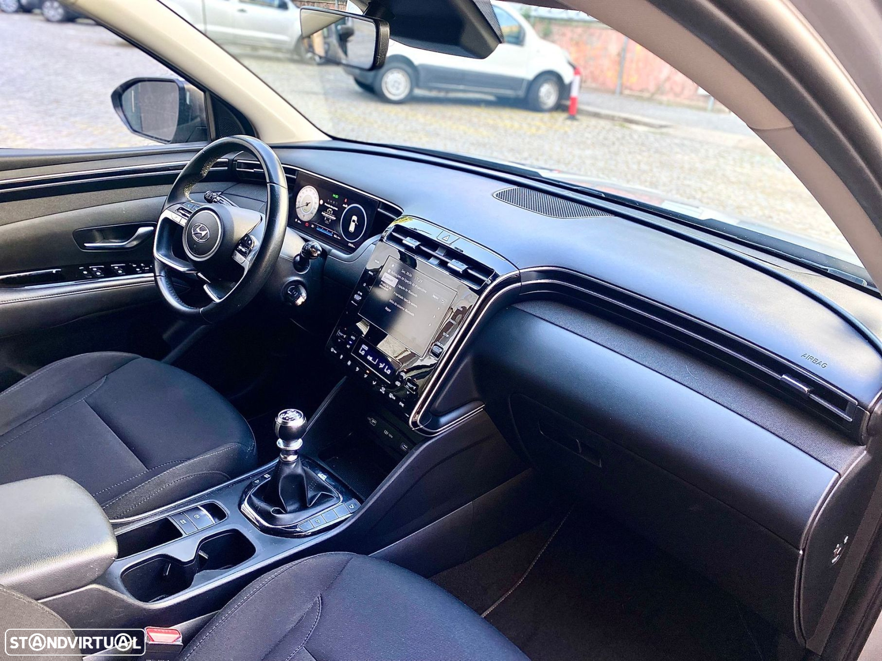 Hyundai Tucson 1.6 T-GDi Premium - 31