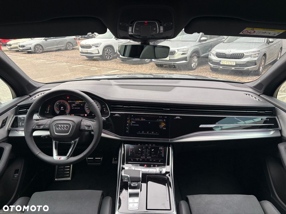 Audi Q7 - 11