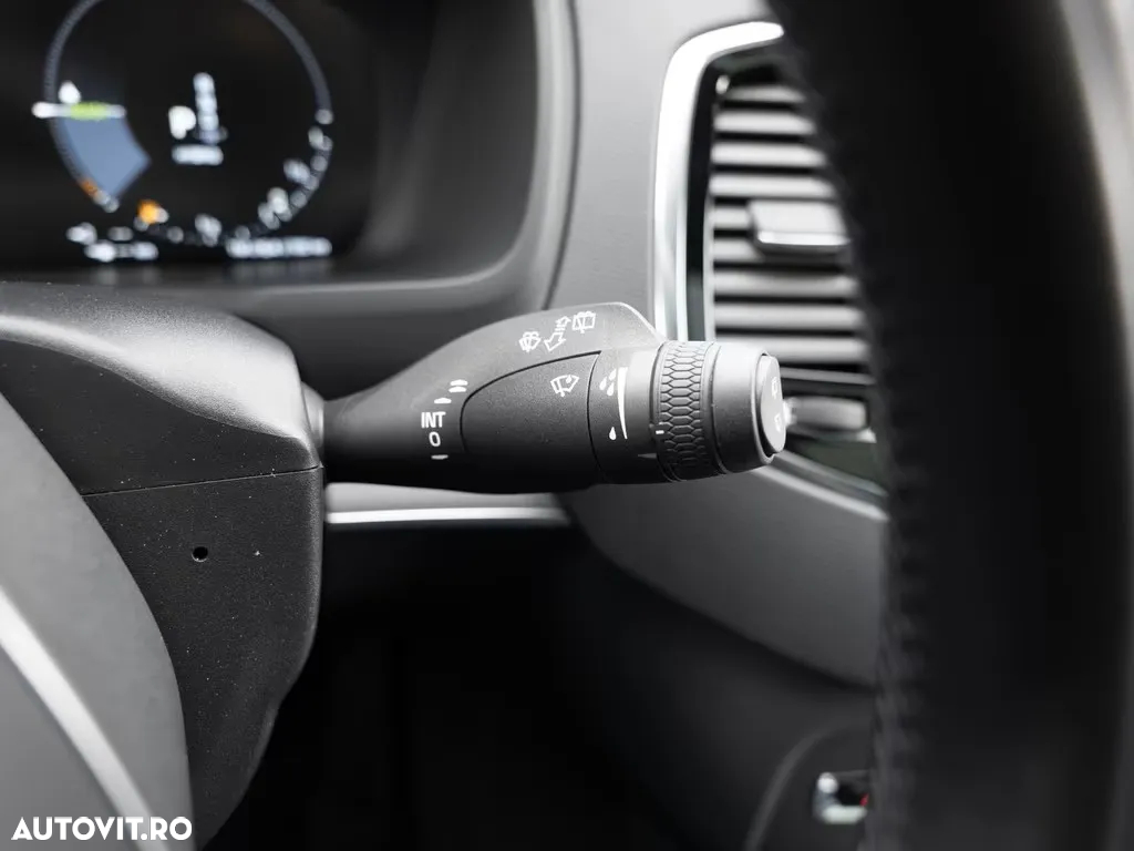 Volvo XC 90 T8 AWD Twin Engine Geartronic Inscription - 17