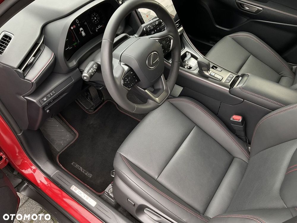 Lexus LBX 1.5 Hybrid Emotion - 20