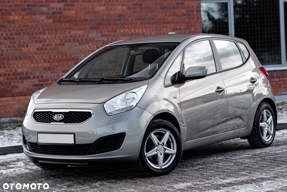 Kia Venga 1.4 CVVT Titanium Collection - 2