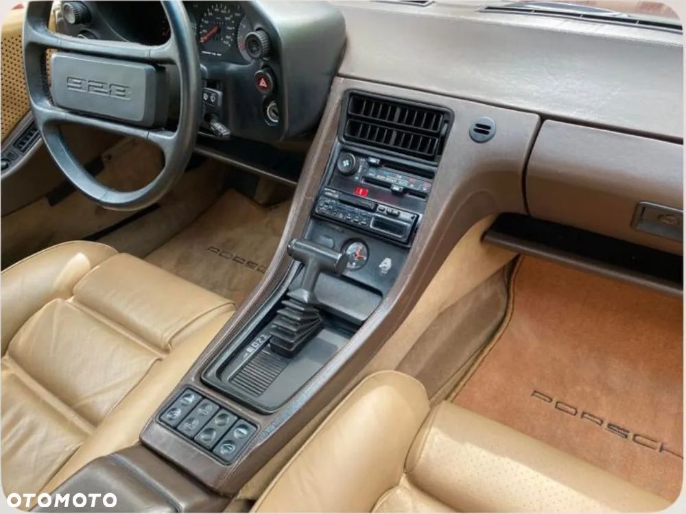 Porsche 928 - 5