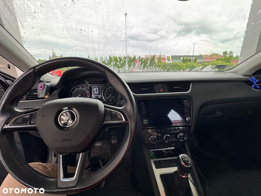 Skoda Octavia 1.4 TSI Business - 5