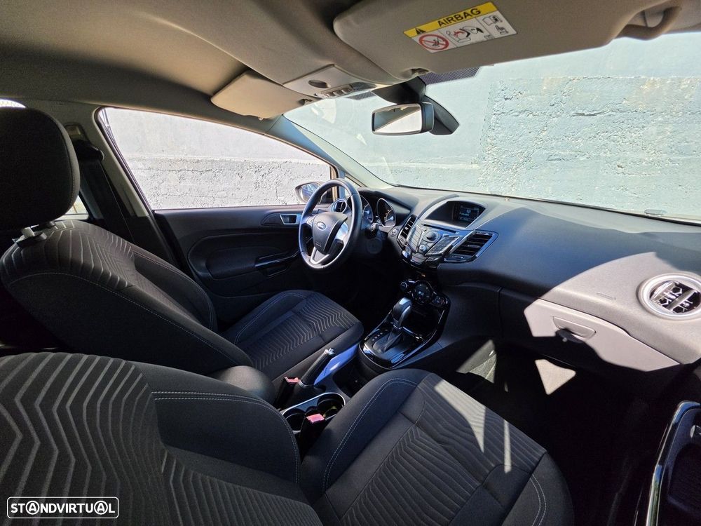 Ford Fiesta 1.0 T EcoBoost Titanium PowerShift - 8