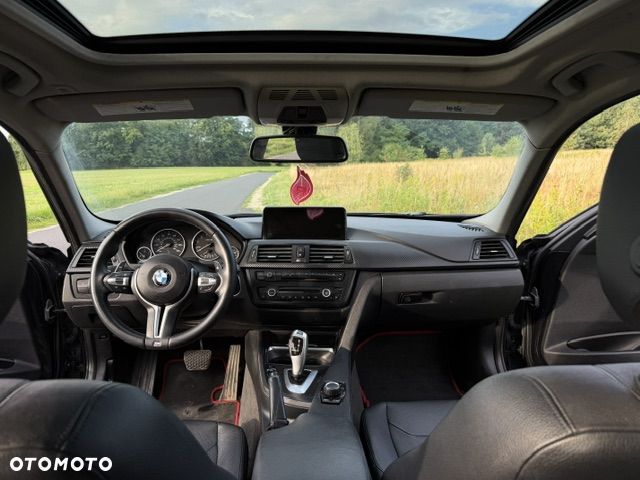 BMW Seria 3 328i Sport Line - 13