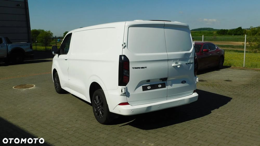 Ford TRANSIT CUSTOM Nowy Model  2.0 136PS. Led  Felgi Alu  Automat Titanium FV23% - 7