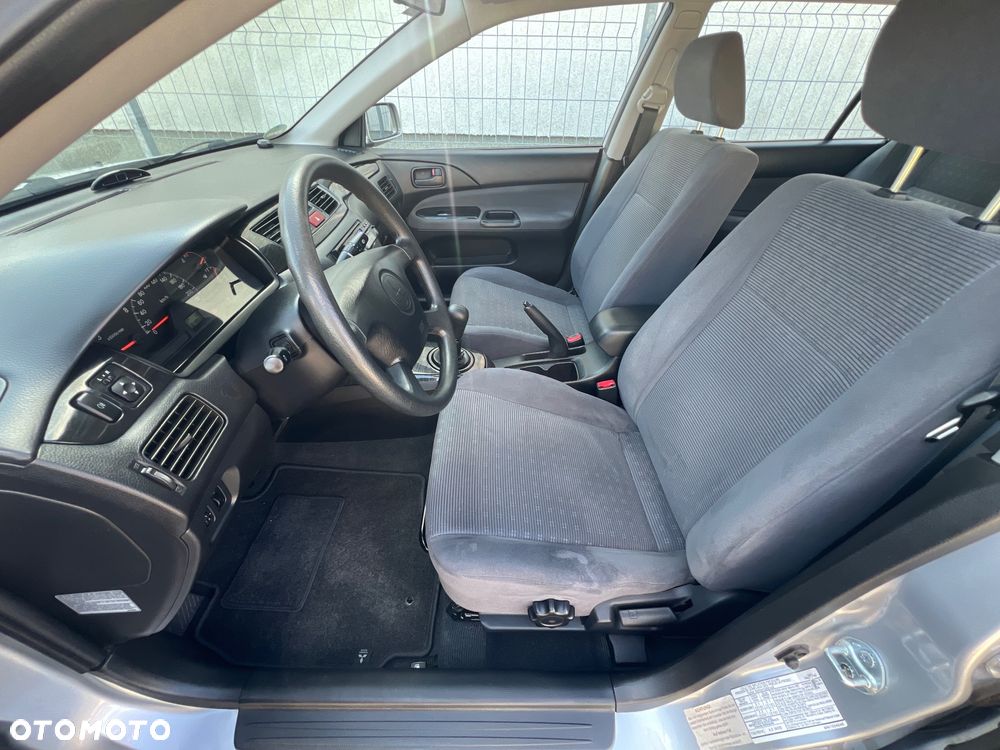 Mitsubishi Lancer 1.6 Intense - 15