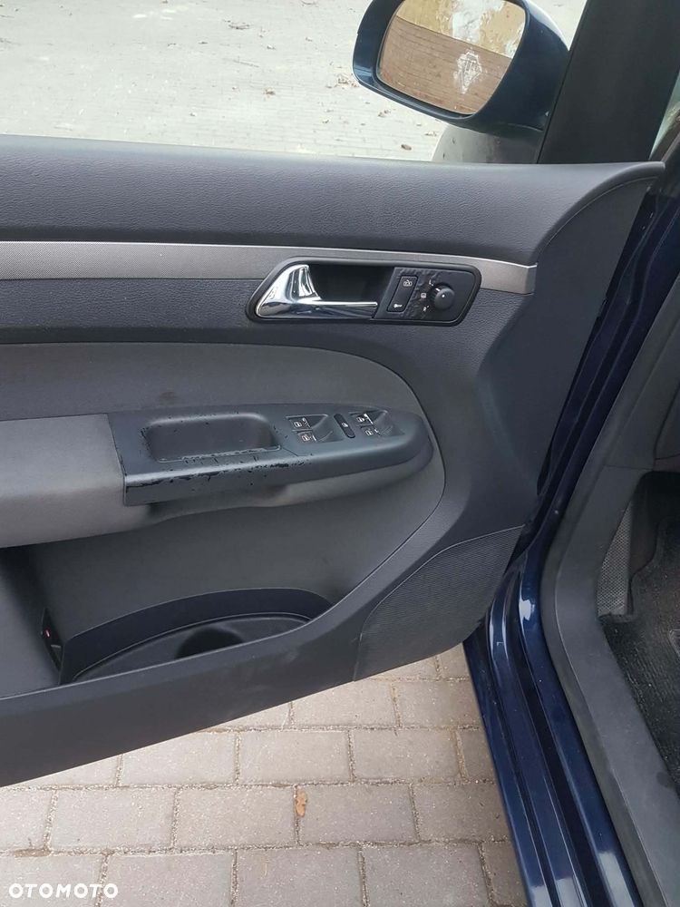 Volkswagen Touran 1.9 TDI - 14