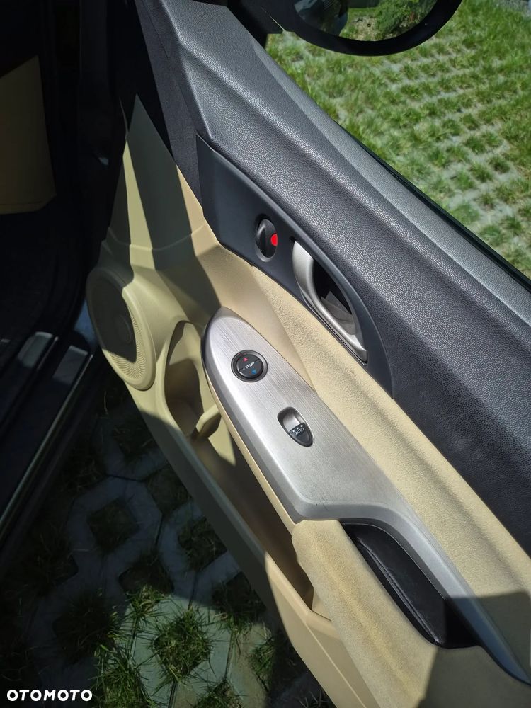 Honda Civic 1.8 Executive - 11