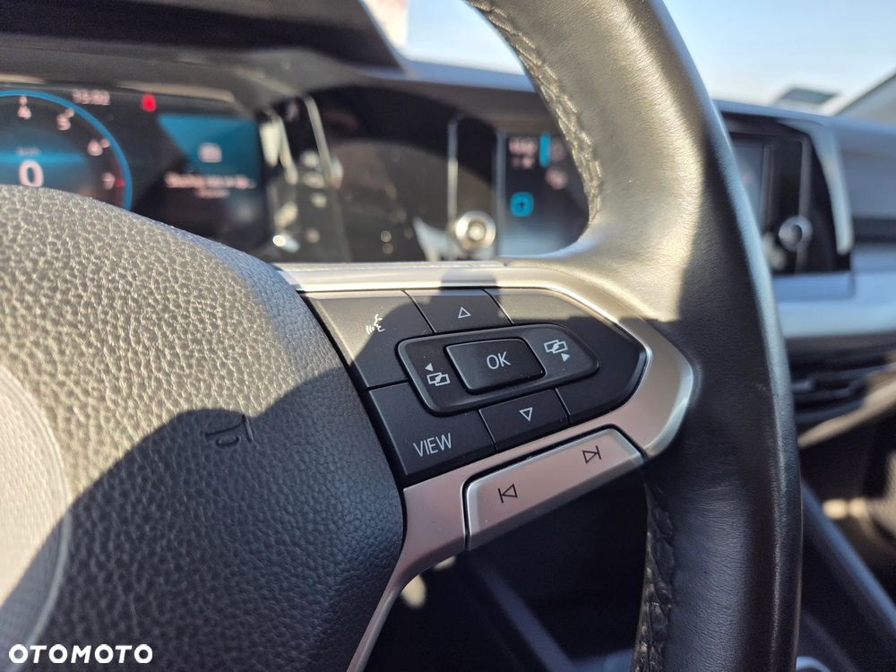 Volkswagen Golf - 20