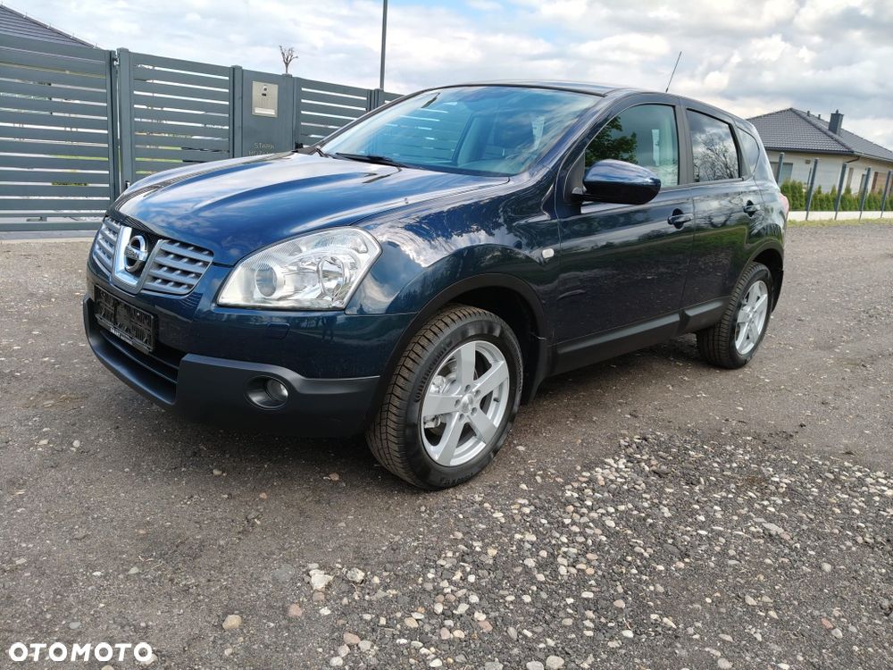 Nissan Qashqai - 1