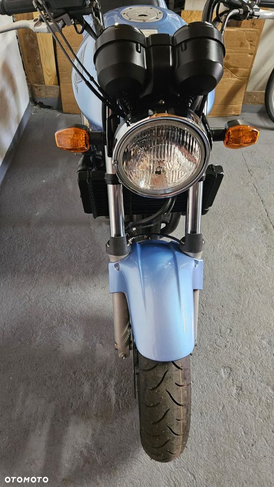 Honda CBF - 10
