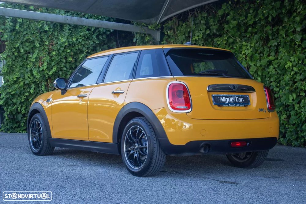 MINI 5 Portas One D - 10