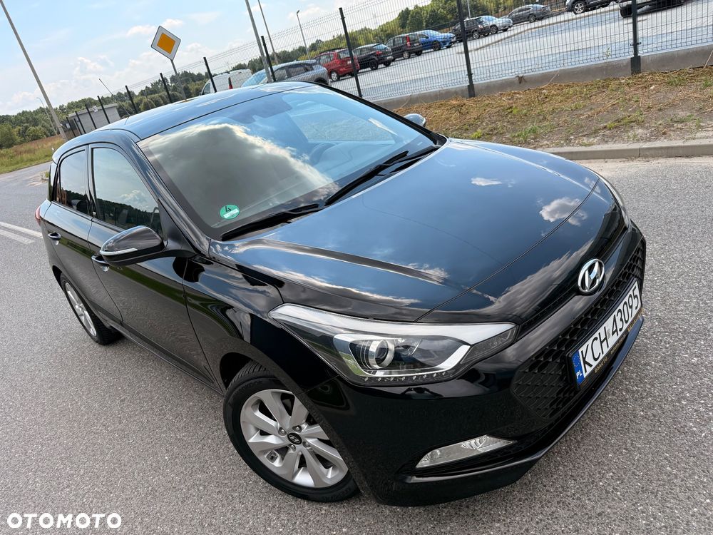 Hyundai i20 1.2 GO - 13