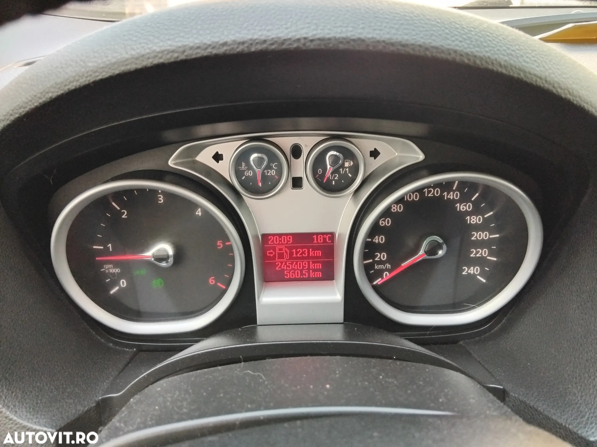 Ford Kuga 2.0 TDCi 4WD Trend - 8