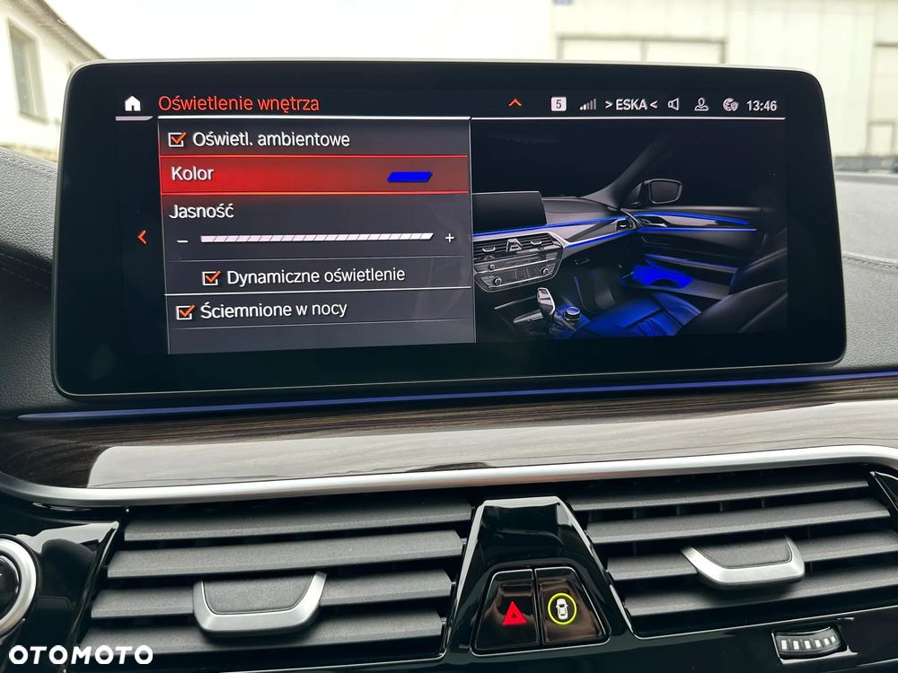 BMW Seria 5 530d xDrive mHEV Luxury Line - 39