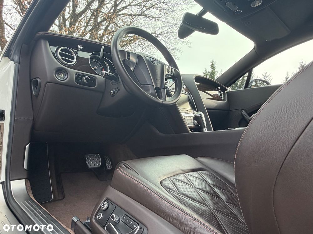 Bentley Continental GT - 23