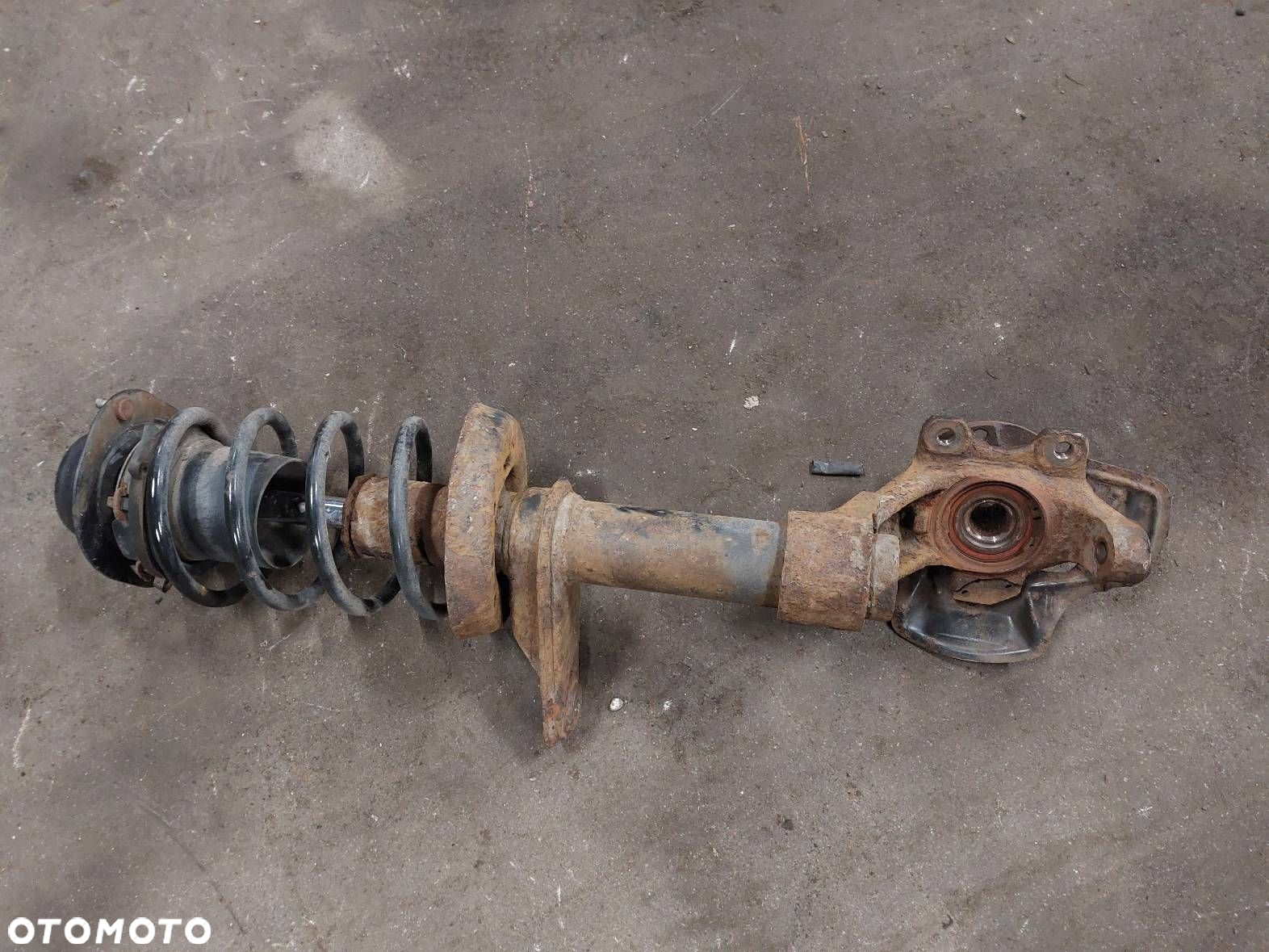 AMORTYZATOR SPRĘŻYNA ZWROTNICA LEWY PRZÓD OPEL ASTRA F 1.4 8V - 5