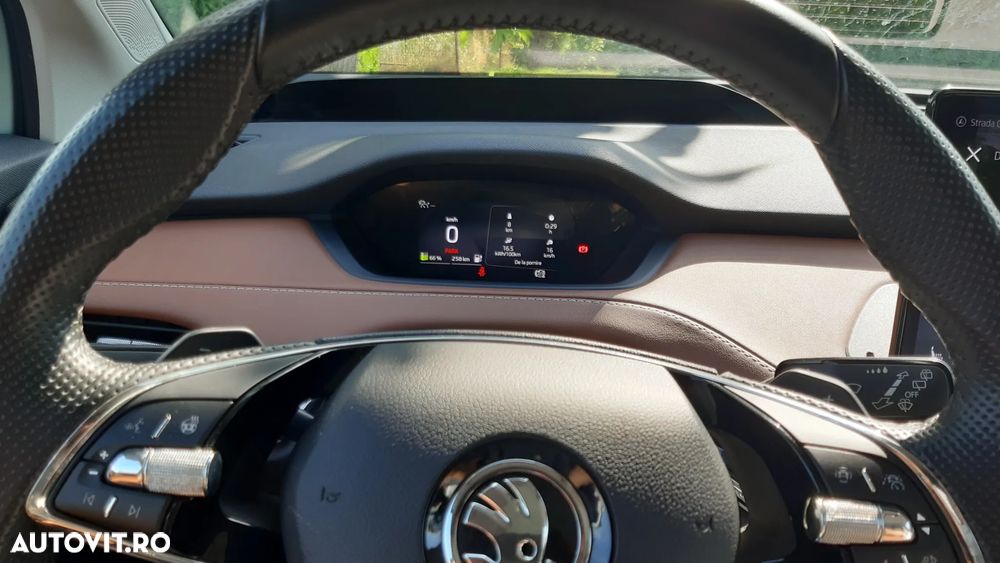 Skoda Enyaq - 12