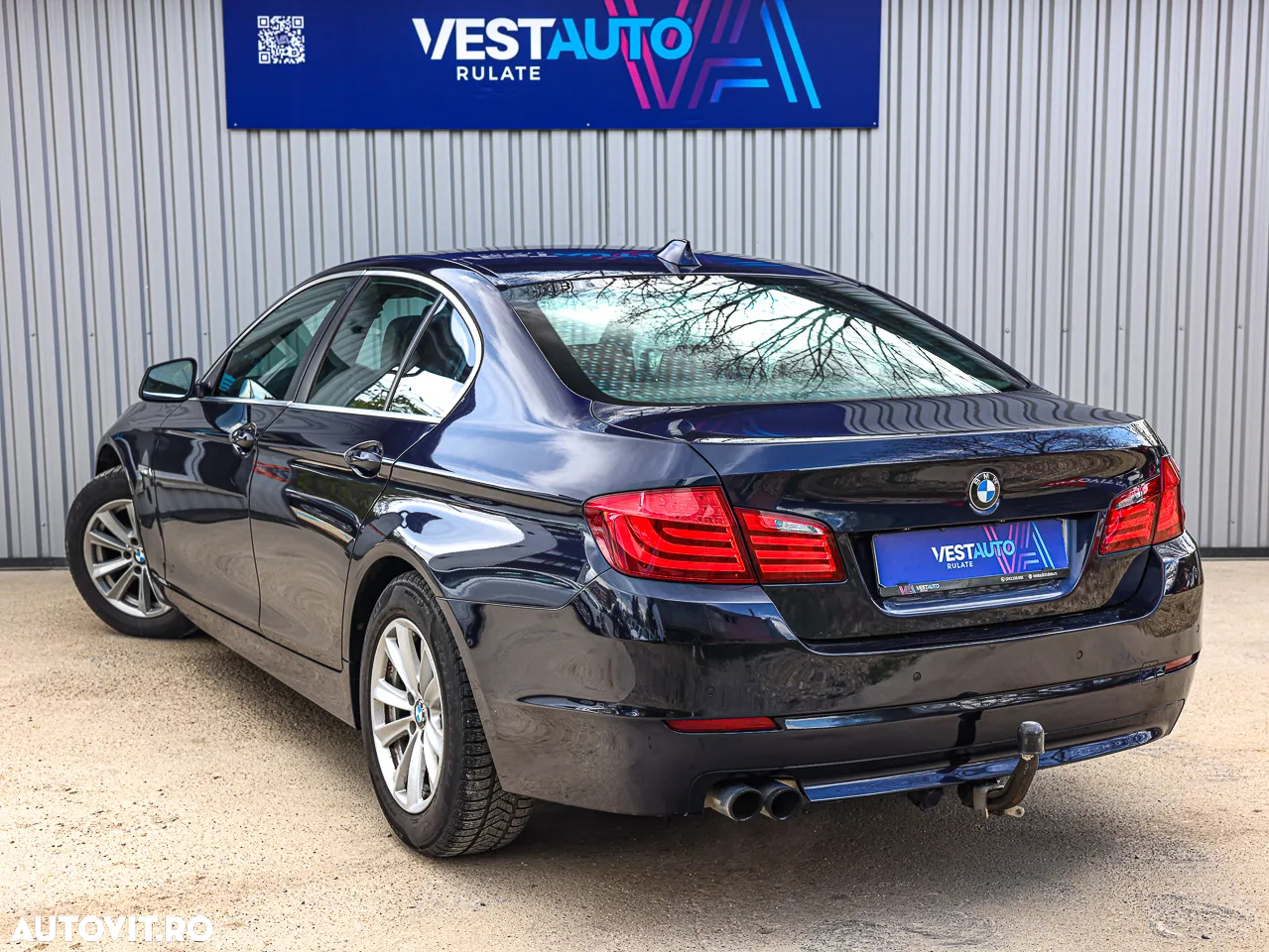 BMW Seria 5 520i Aut. - 3