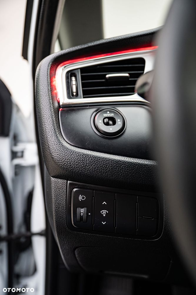 Kia Ceed - 18