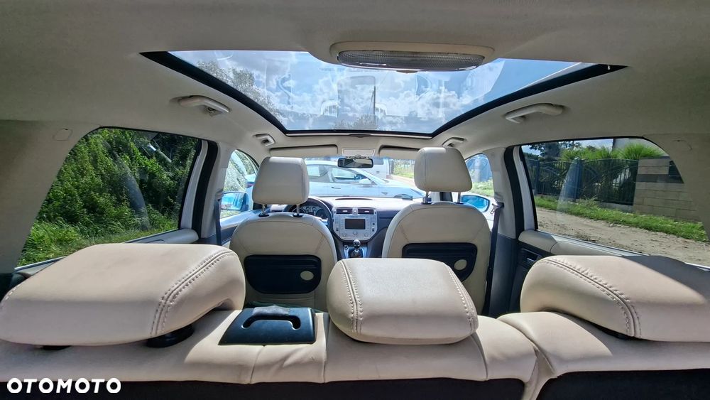 Ford Kuga 2.0 TDCi Titanium - 4