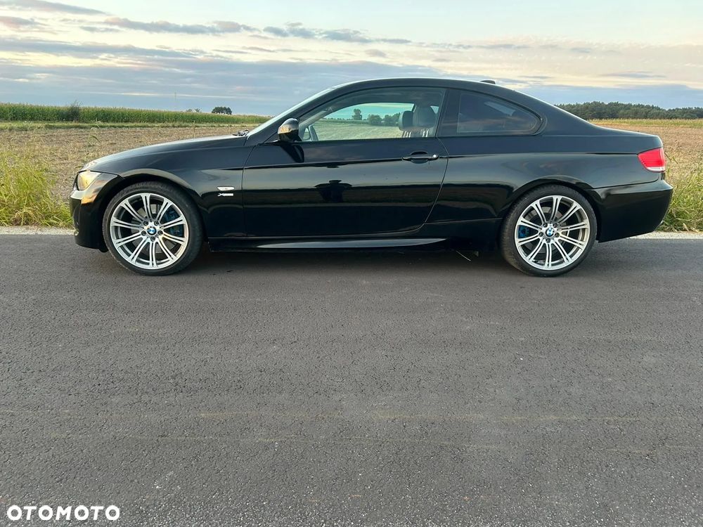 BMW Seria 3 335i xDrive Coupe - 6