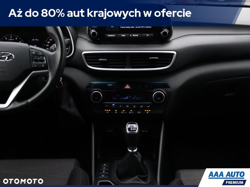 Hyundai Tucson - 24
