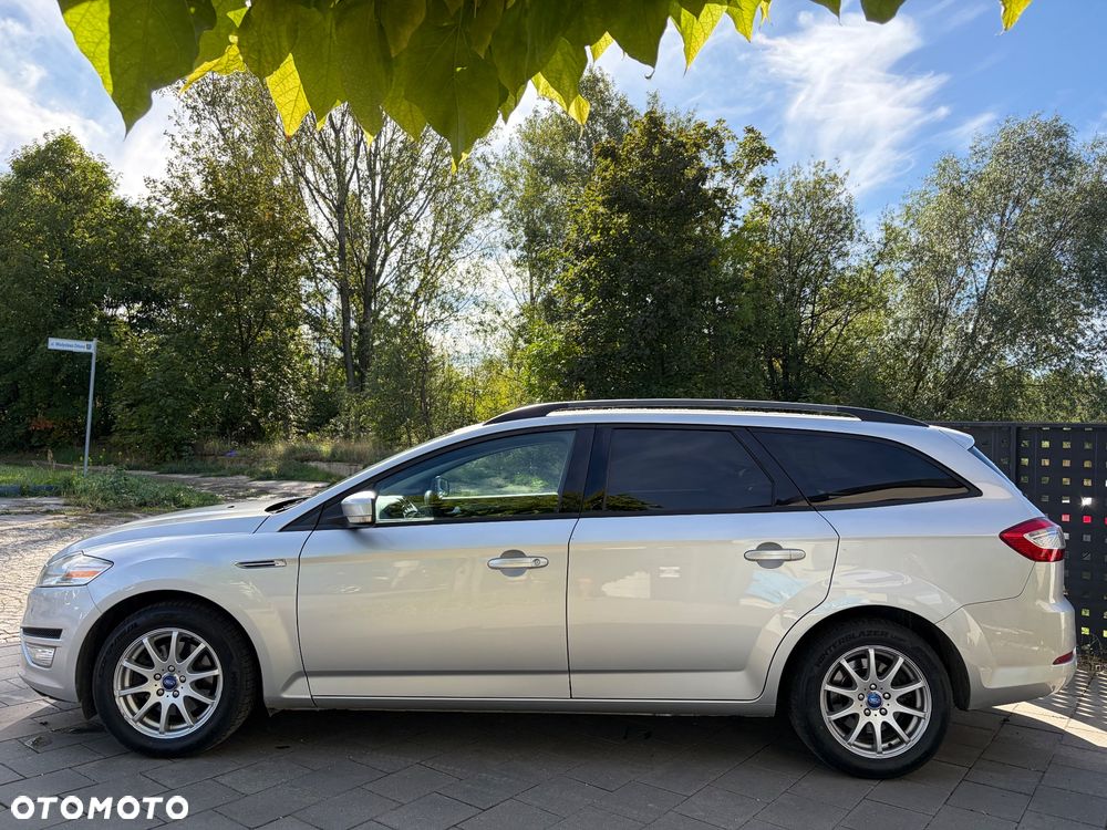 Ford Mondeo 2.0 TDCi Ambiente - 4