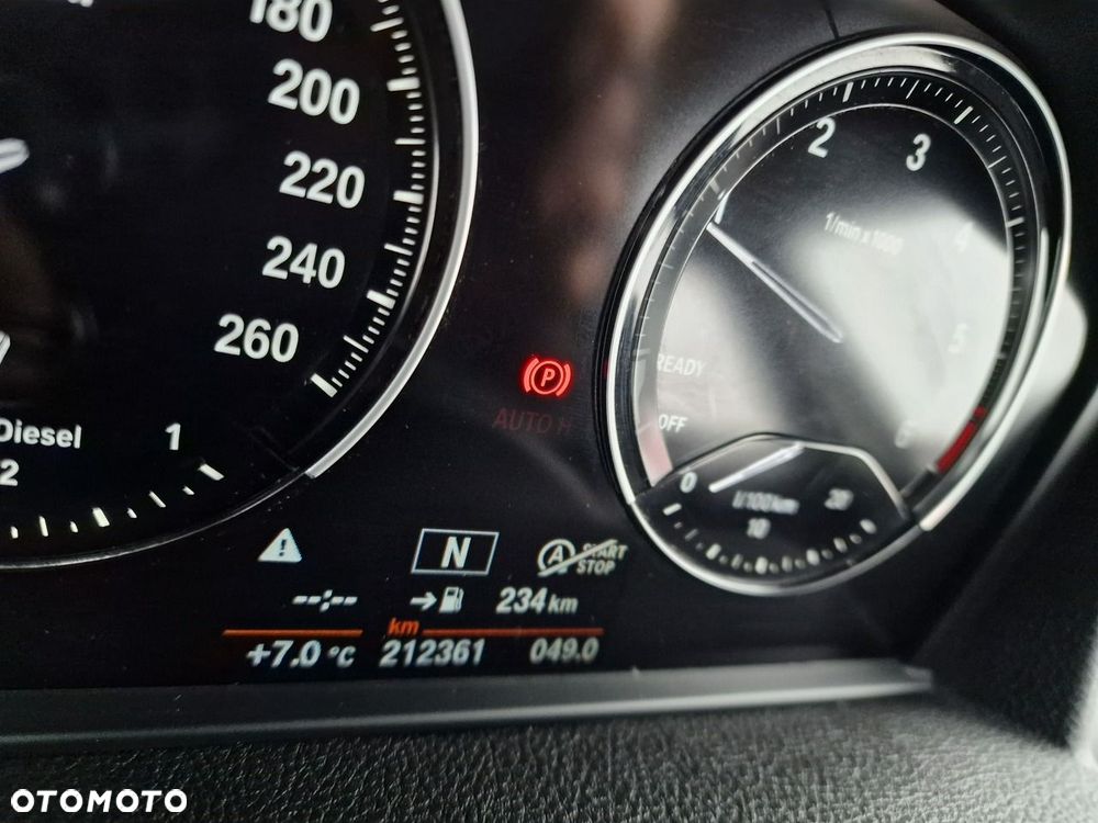 BMW Seria 2 - 34