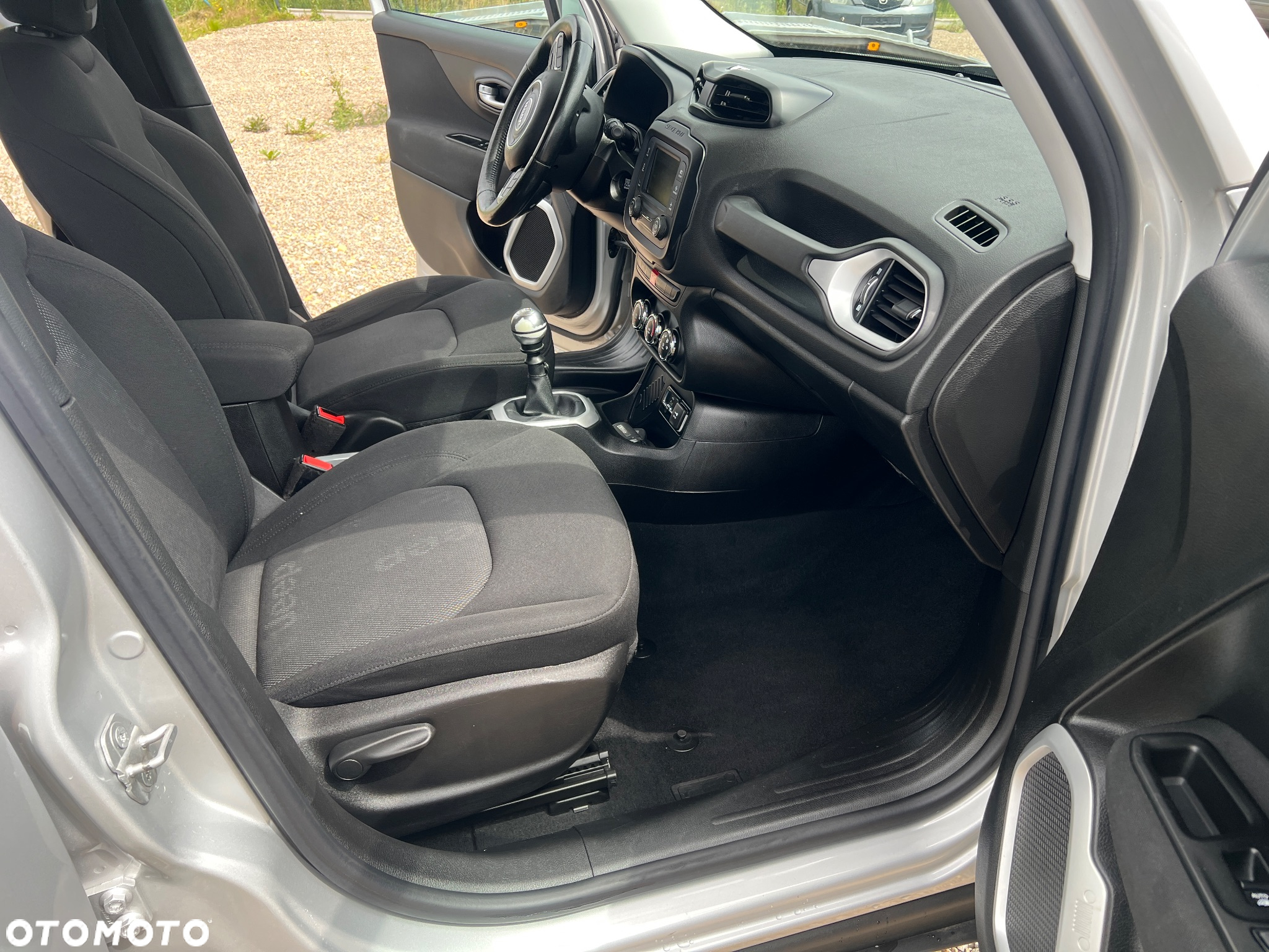 Jeep Renegade 1.4 MultiAir Longitude - 19