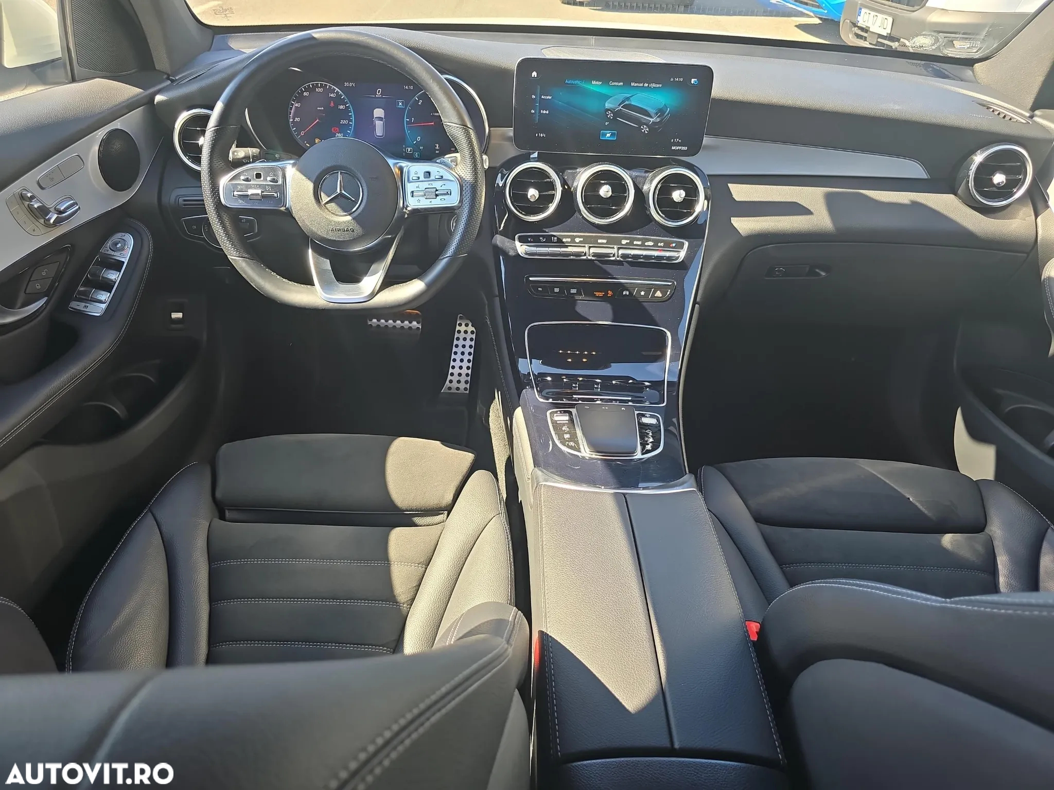 Mercedes-Benz GLC - 28