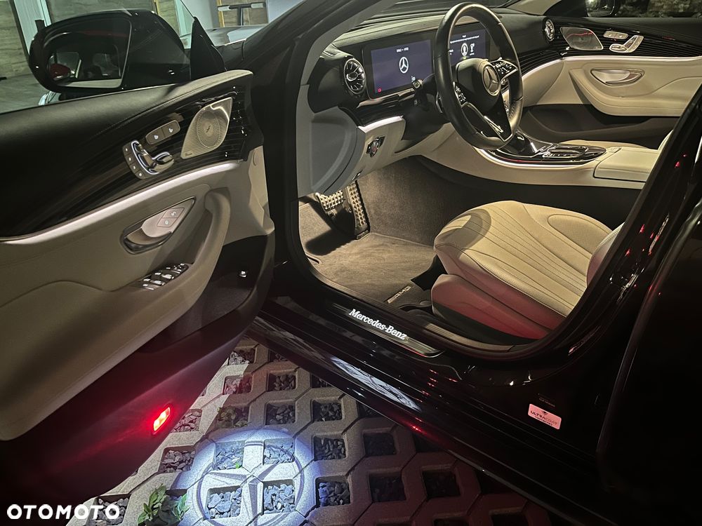 Mercedes-Benz CLS 450 4Matic 9G-TRONIC AMG Line - 19