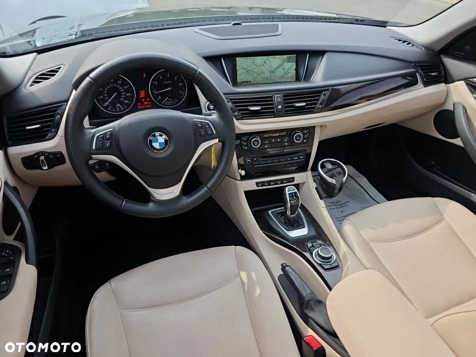 BMW X1 - 13