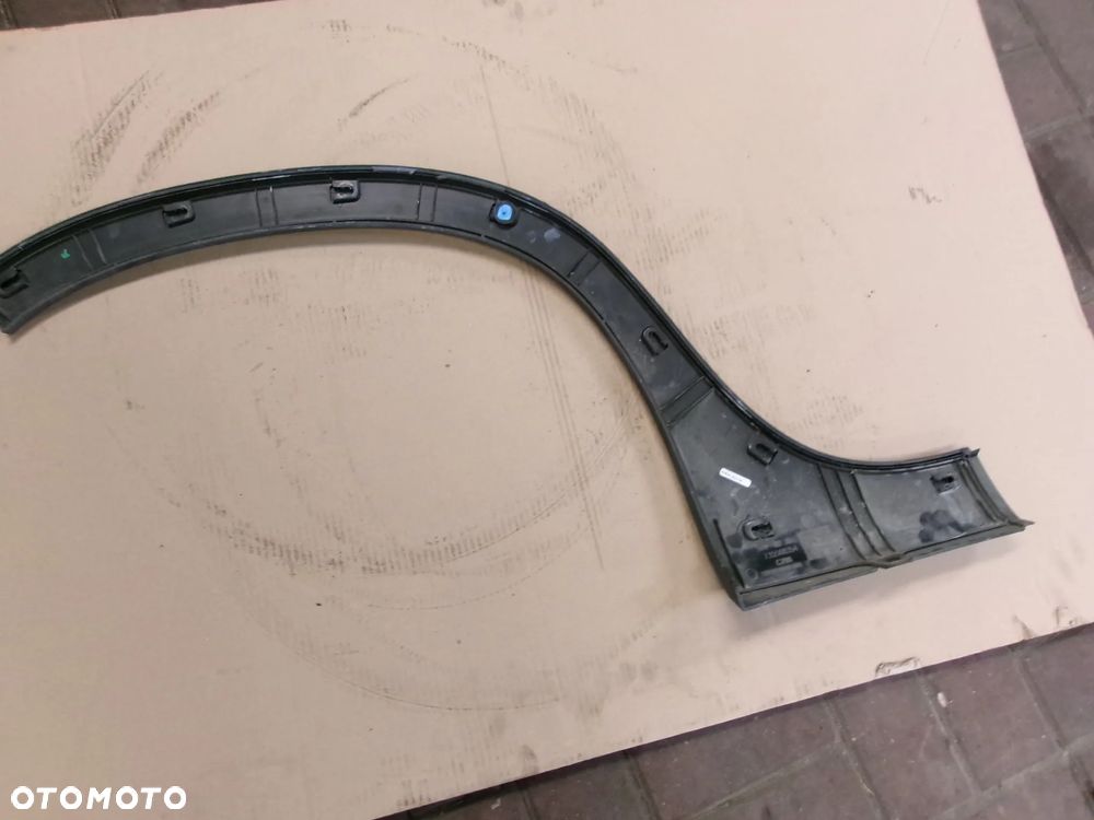 LISTWA BŁOTNIKA L.T  FIAT 500 L - 2