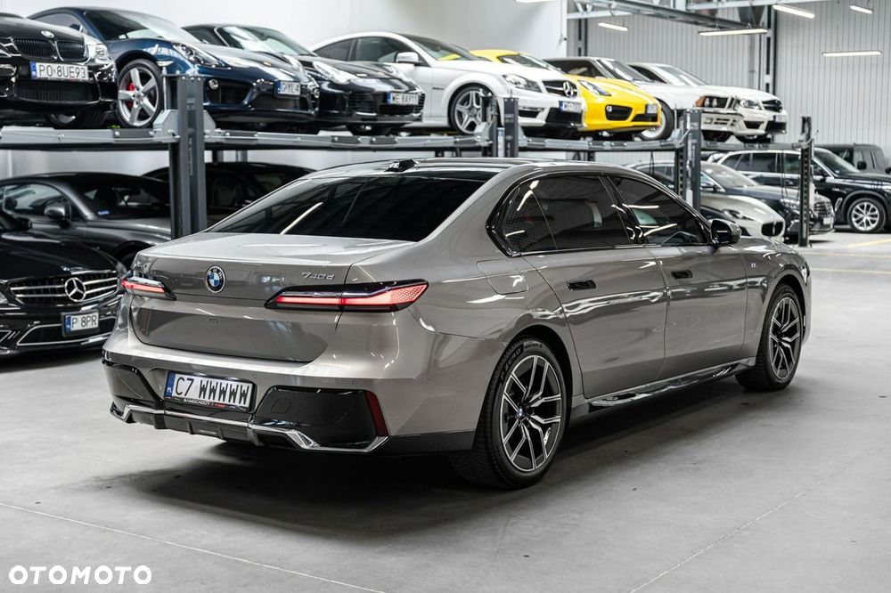 BMW Seria 7 740d xDrive mHEV M Sport sport - 9