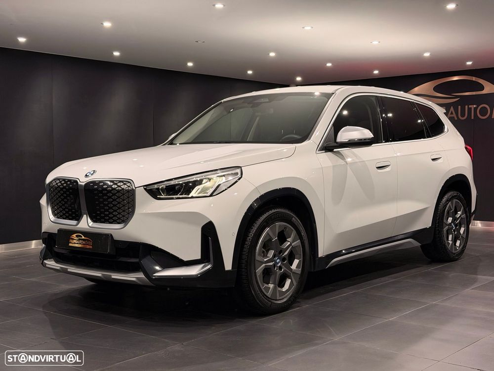 BMW iX1 eDrive20 xLine - 1