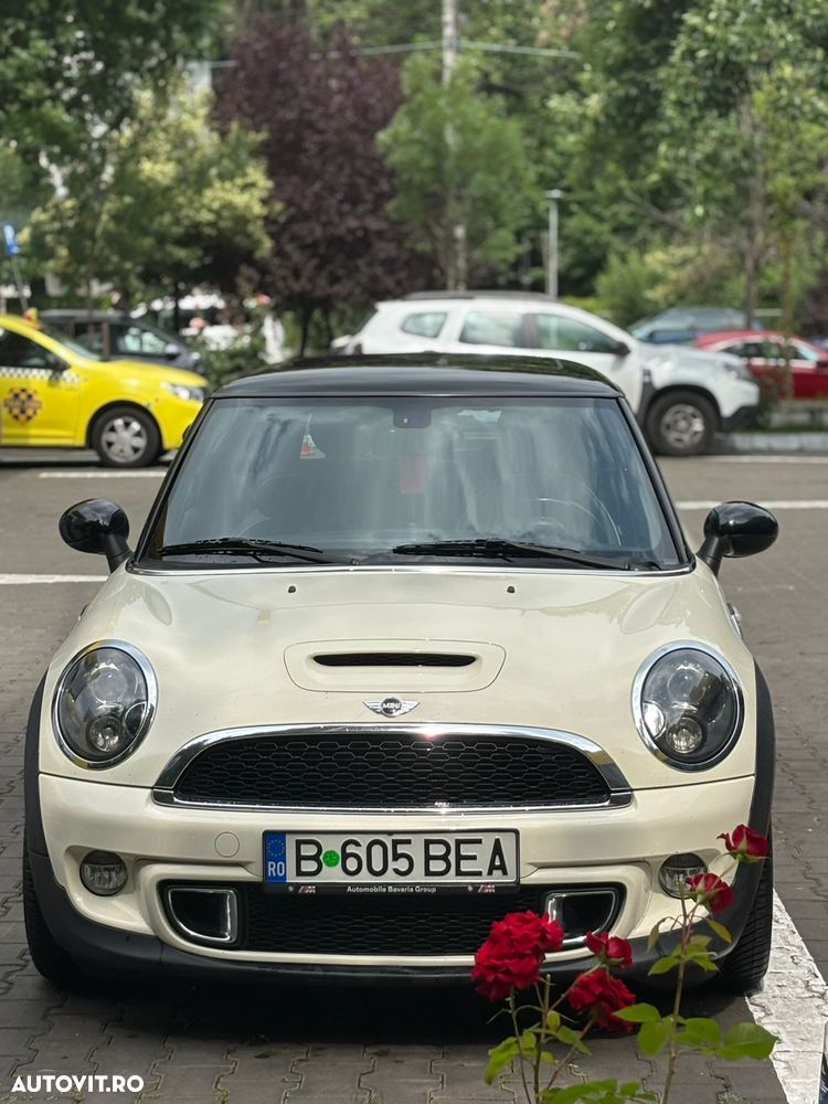 Mini Cooper SE - 2