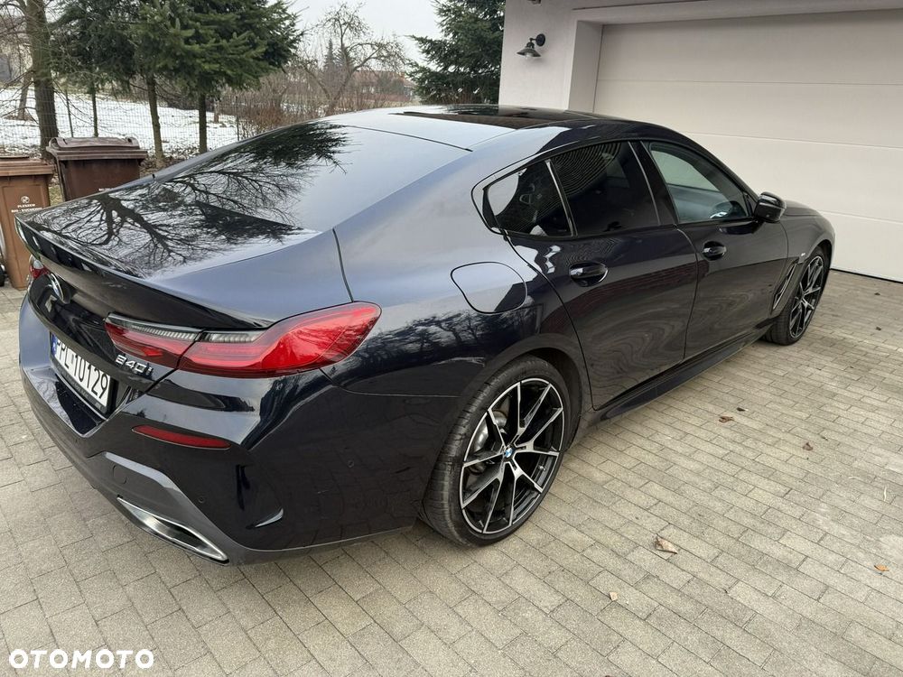 BMW Seria 8 - 4